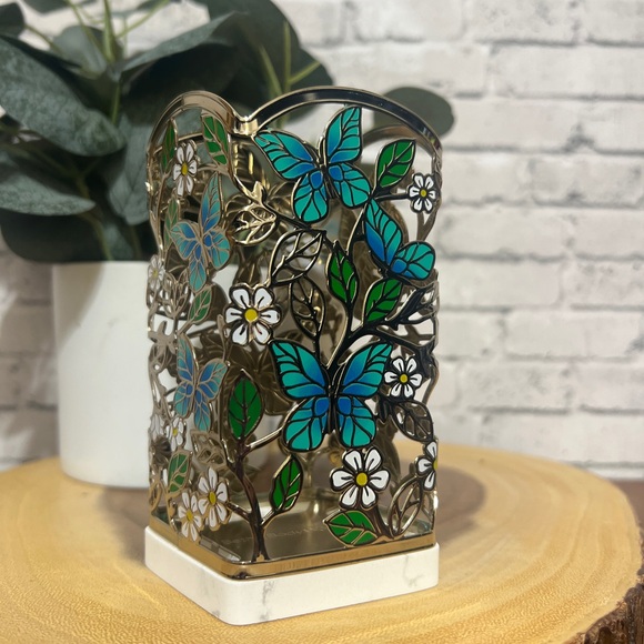 Bath & Body Works Other - Bath & Body Works Butterfly & Flowers Hand Soap Holder ~ NEW